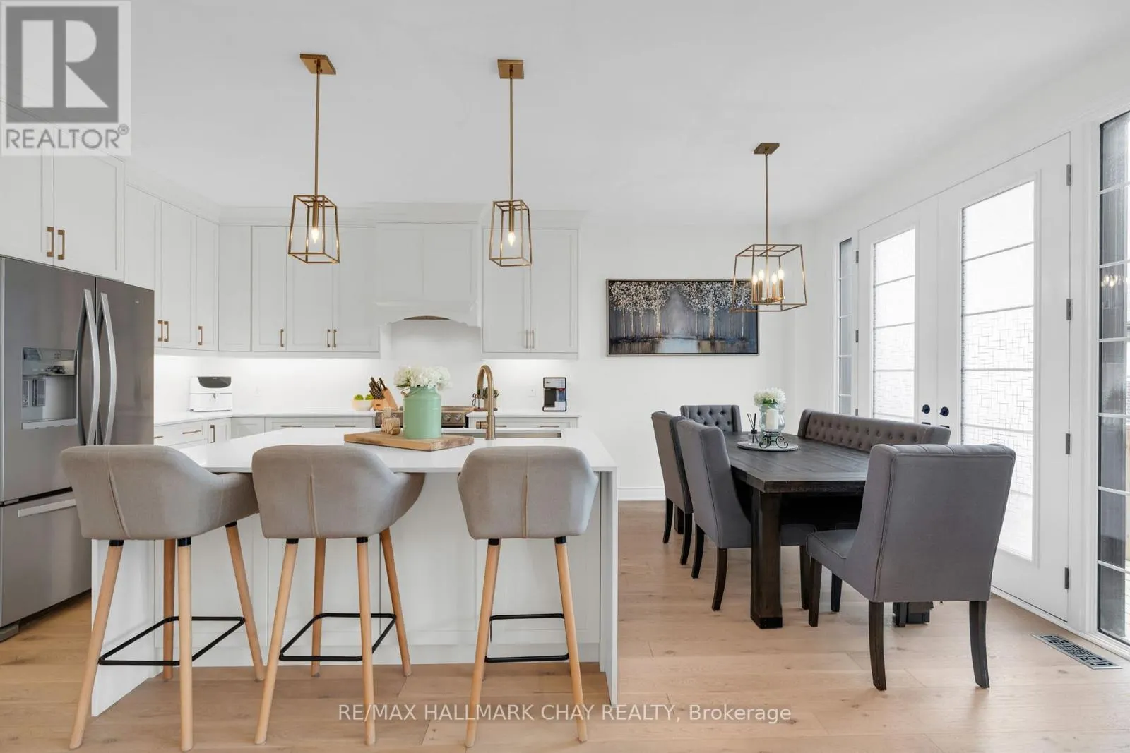 4 PERIWINKLE ROAD