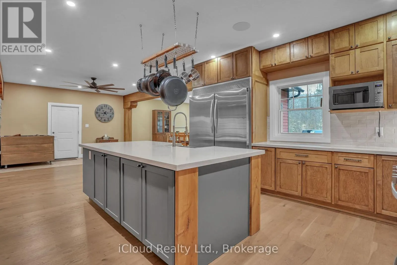 2091 DWYER ROAD