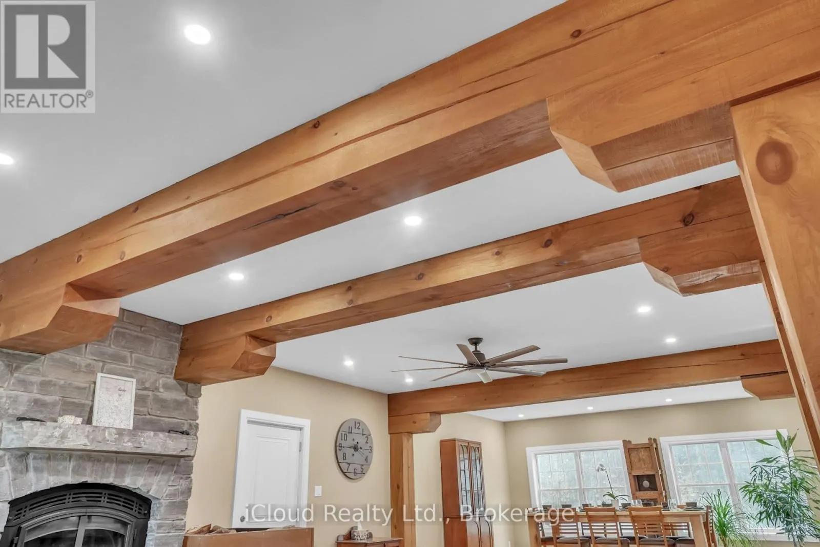 2091 DWYER ROAD