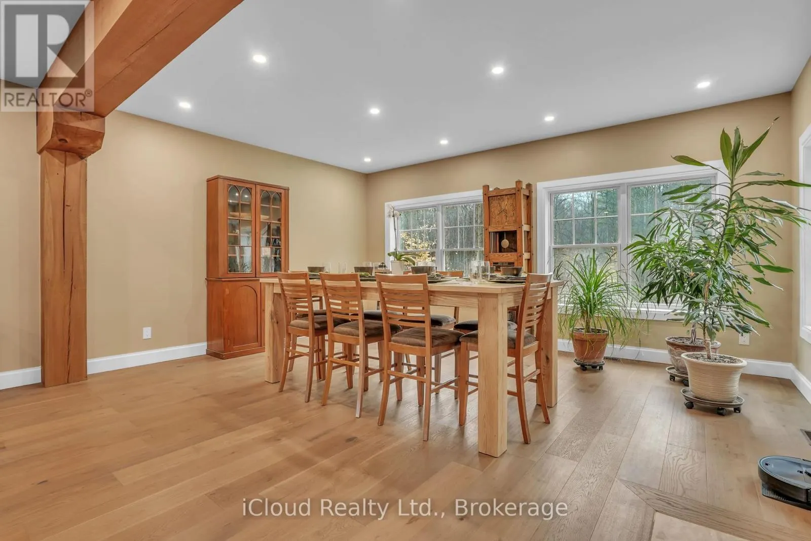 2091 DWYER ROAD