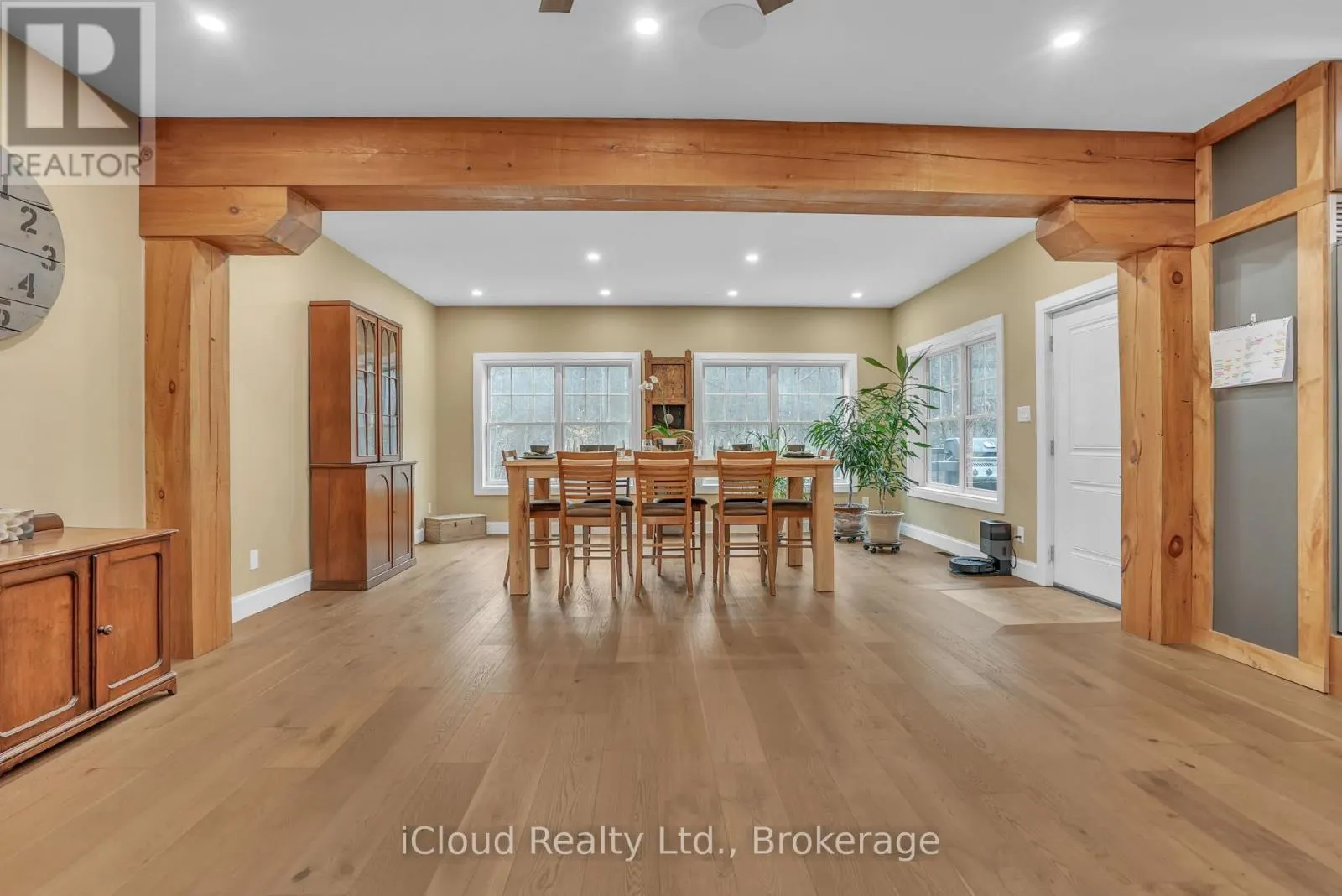 2091 DWYER ROAD