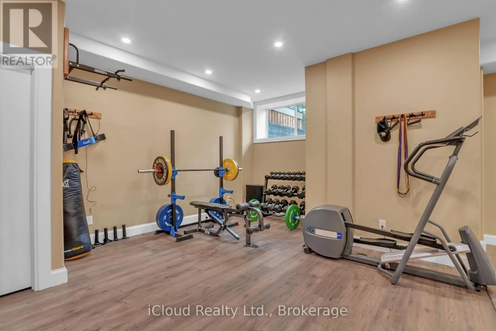 2091 DWYER ROAD