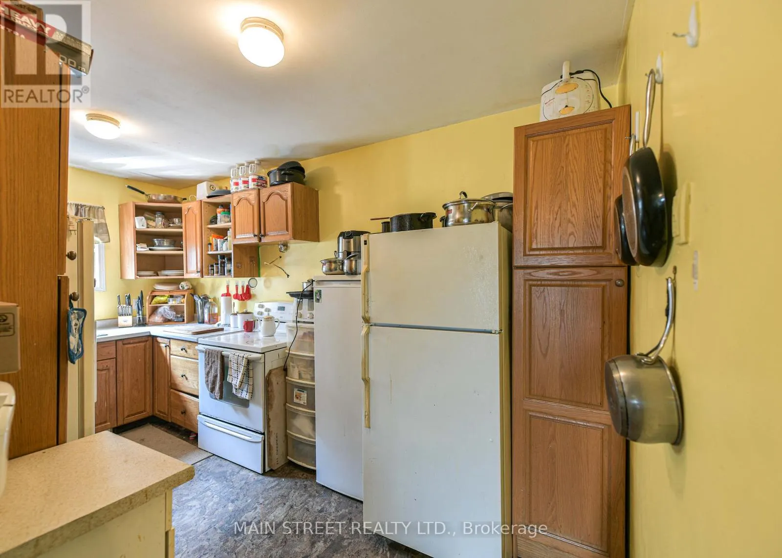 2 - 231 OXFORD STREET