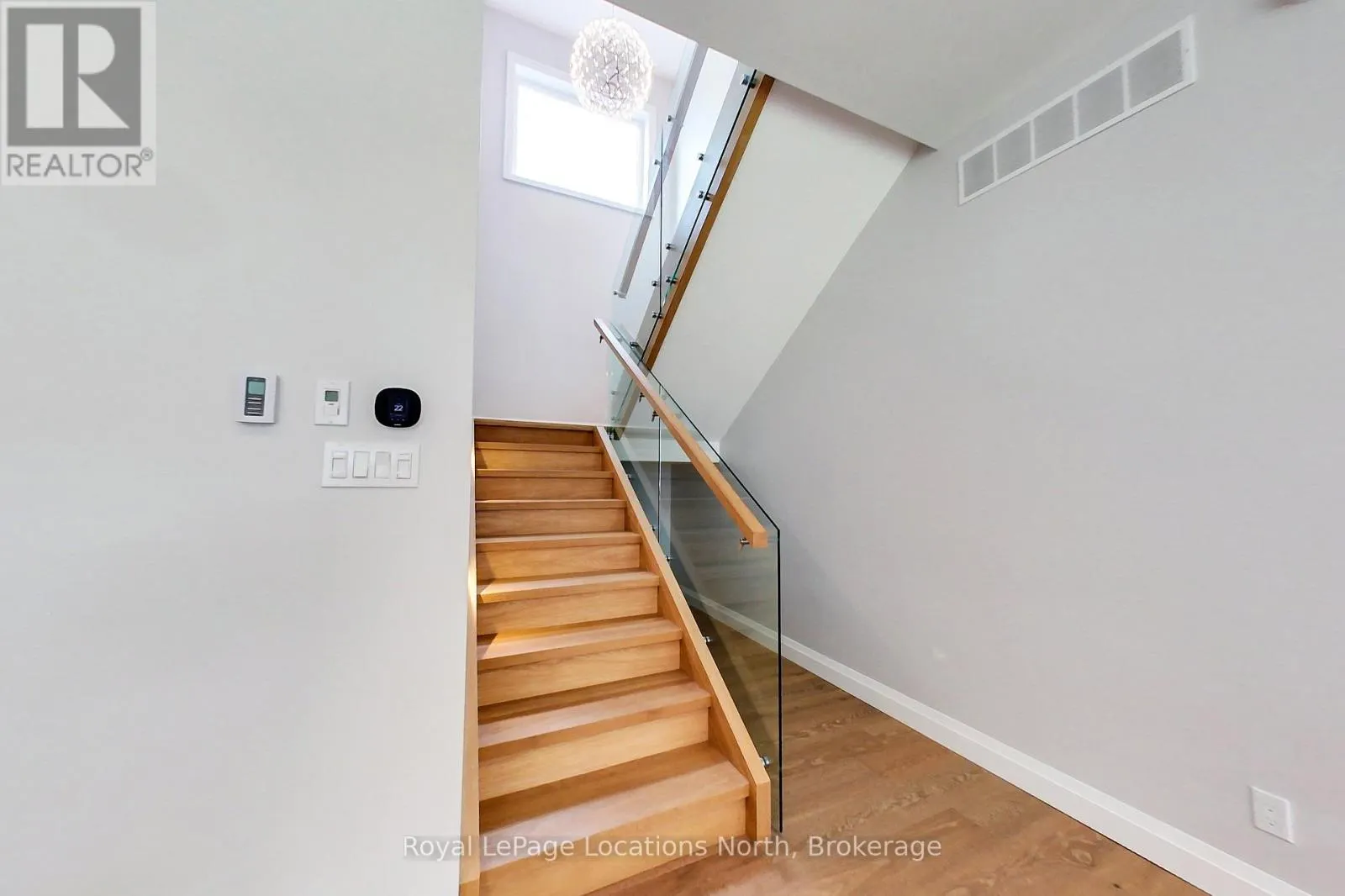 245 JANE STREET