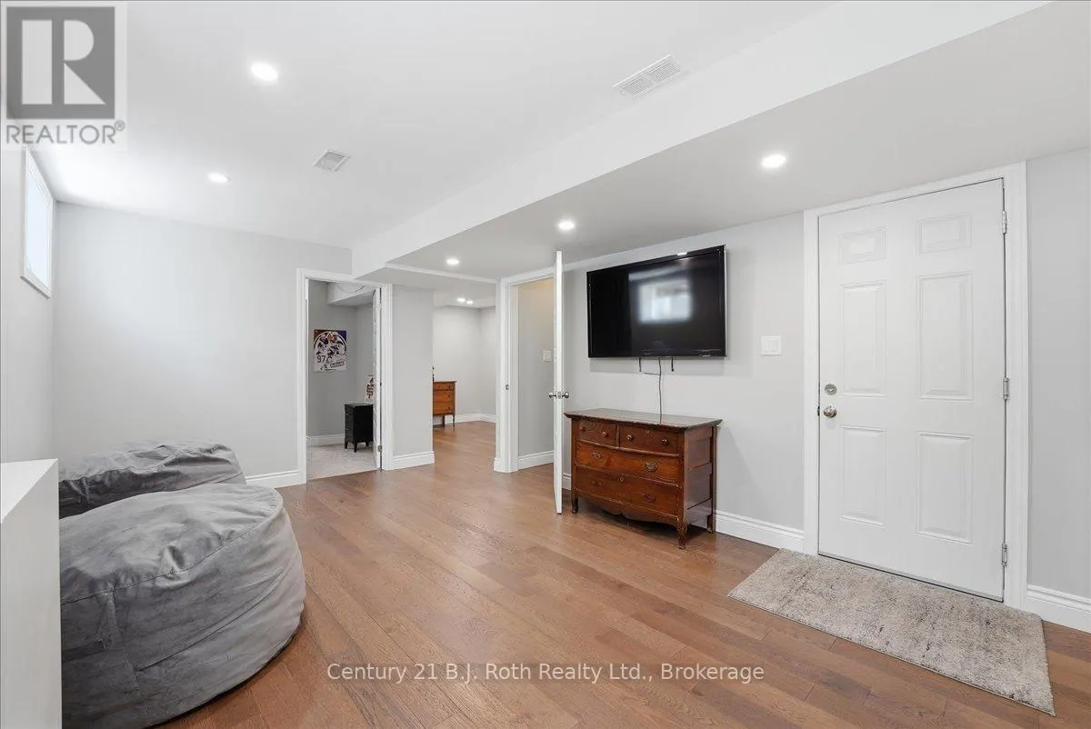 27 RALPH DALTON BOULEVARD