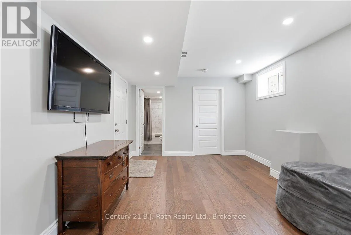 27 RALPH DALTON BOULEVARD