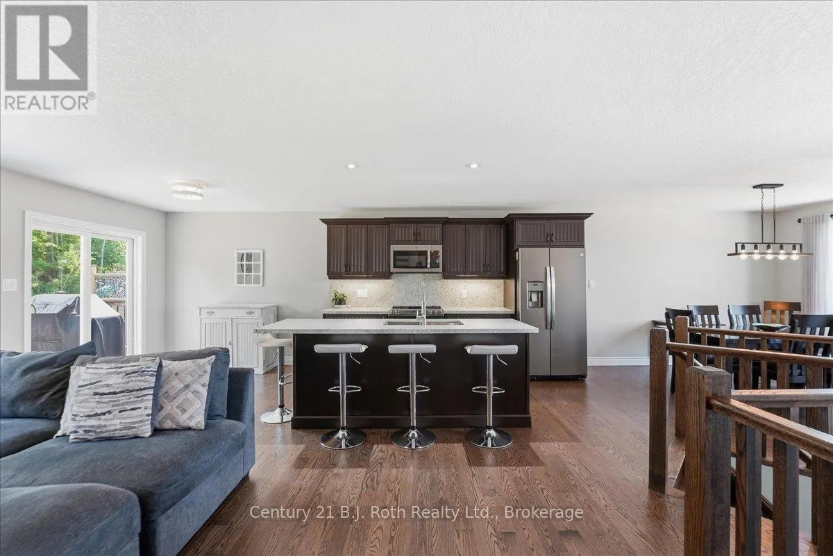 27 RALPH DALTON BOULEVARD