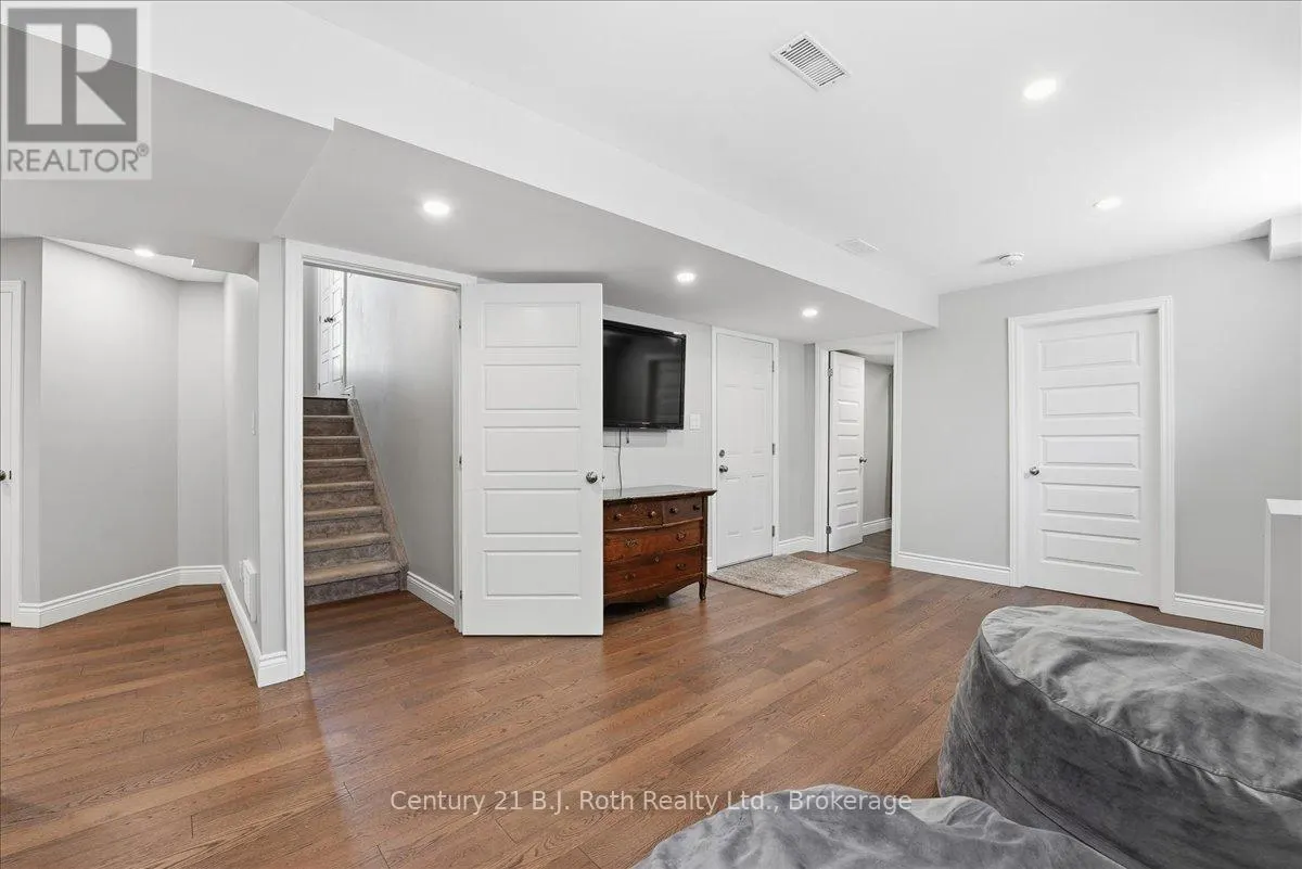 27 RALPH DALTON BOULEVARD