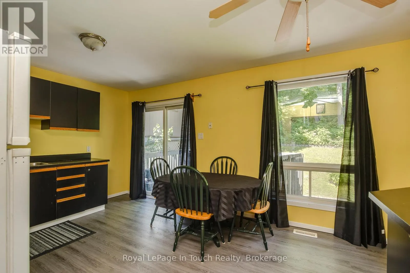 817 BIRCHWOOD DRIVE