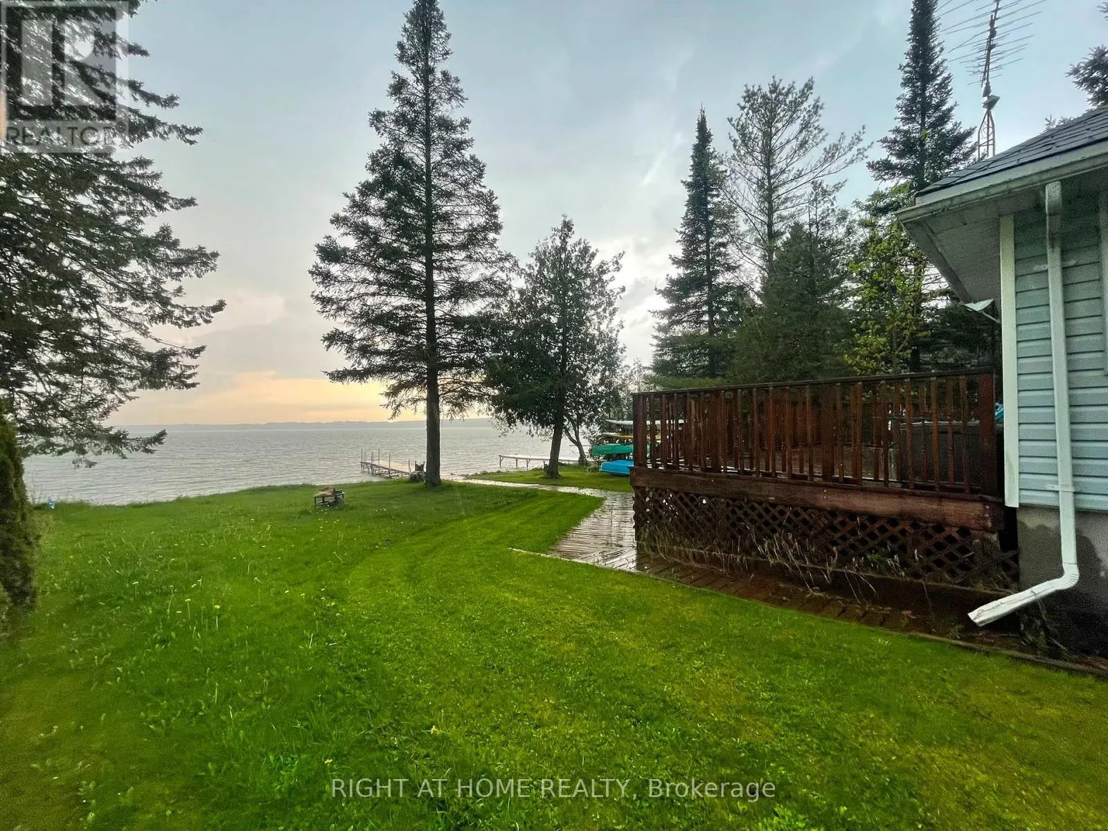 5470 PENETANGUISHENE ROAD