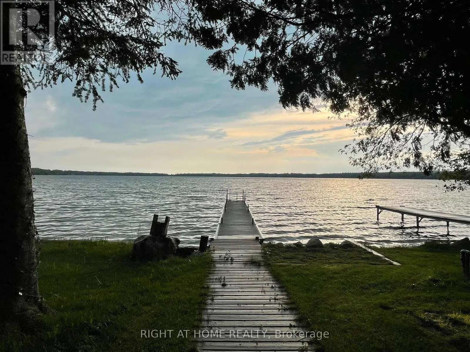 5470 PENETANGUISHENE ROAD