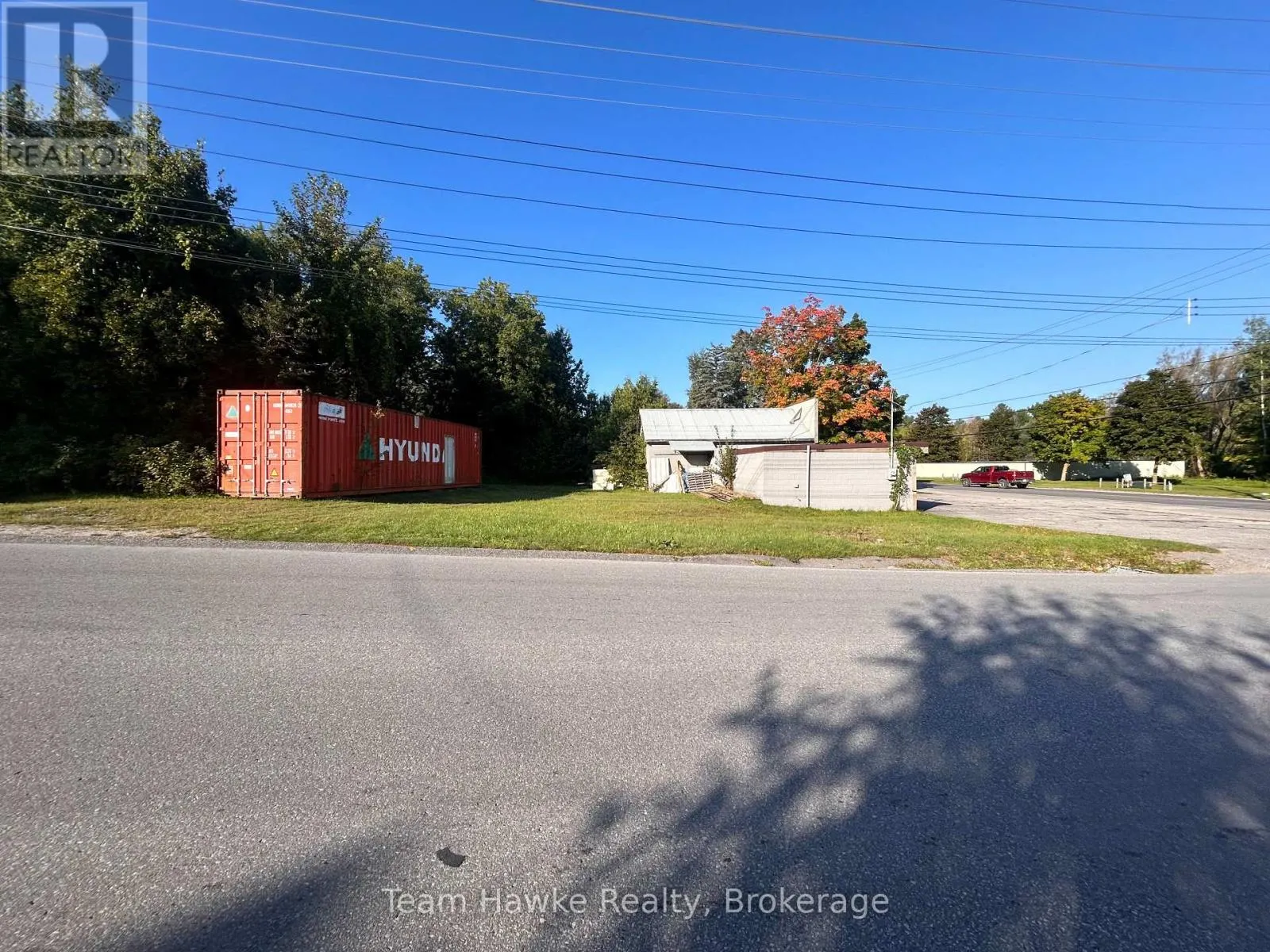 156 ROBERT STREET