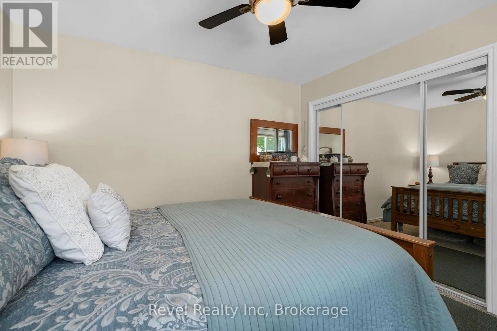 19 - 5411 ELLIOTT SIDE ROAD #19