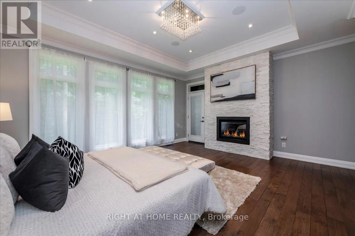 8 LLOYD COOK DRIVE W