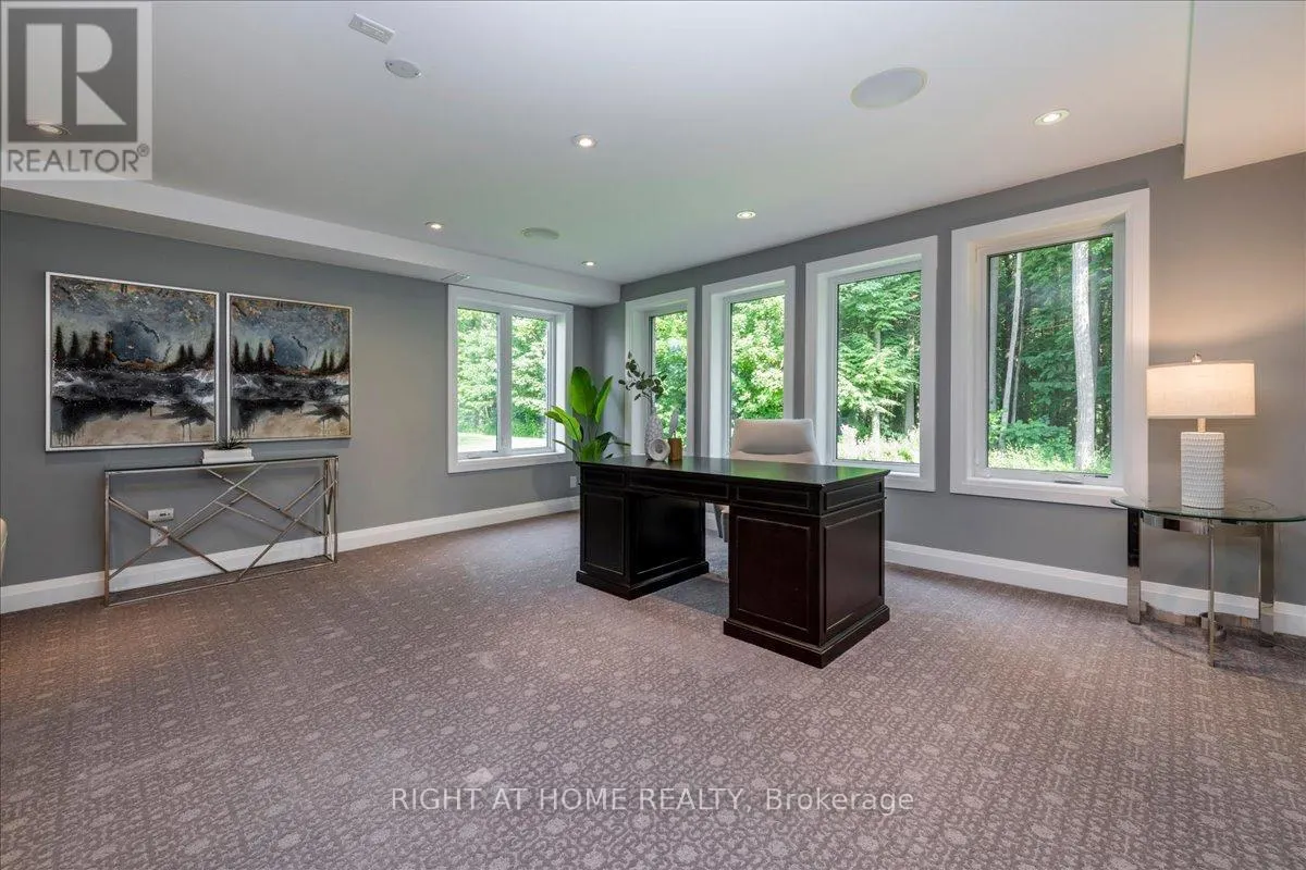 8 LLOYD COOK DRIVE W
