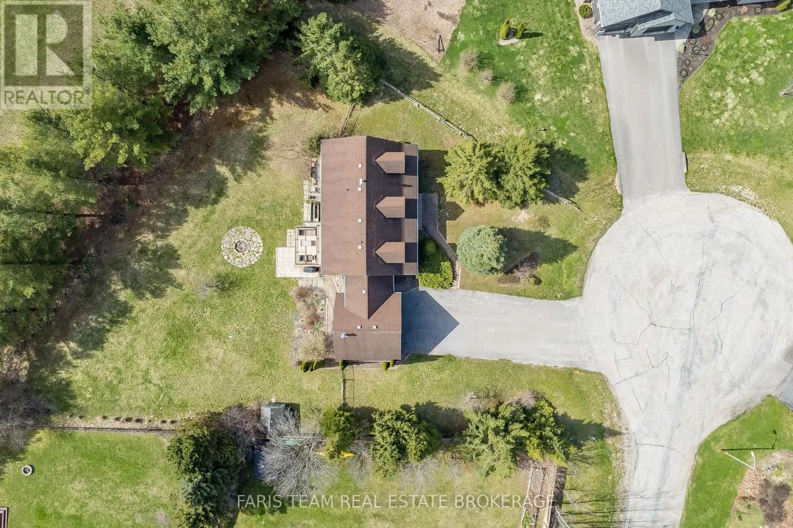 3 MATTHEW COURT
