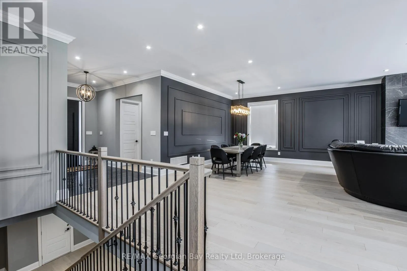 6 CALDWELL DRIVE