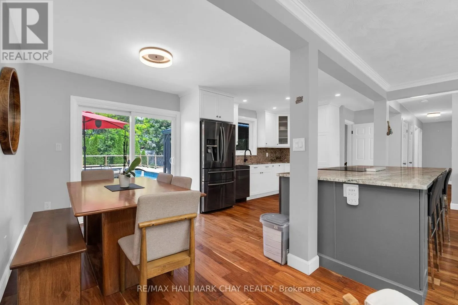 12 FRANCIS ROAD