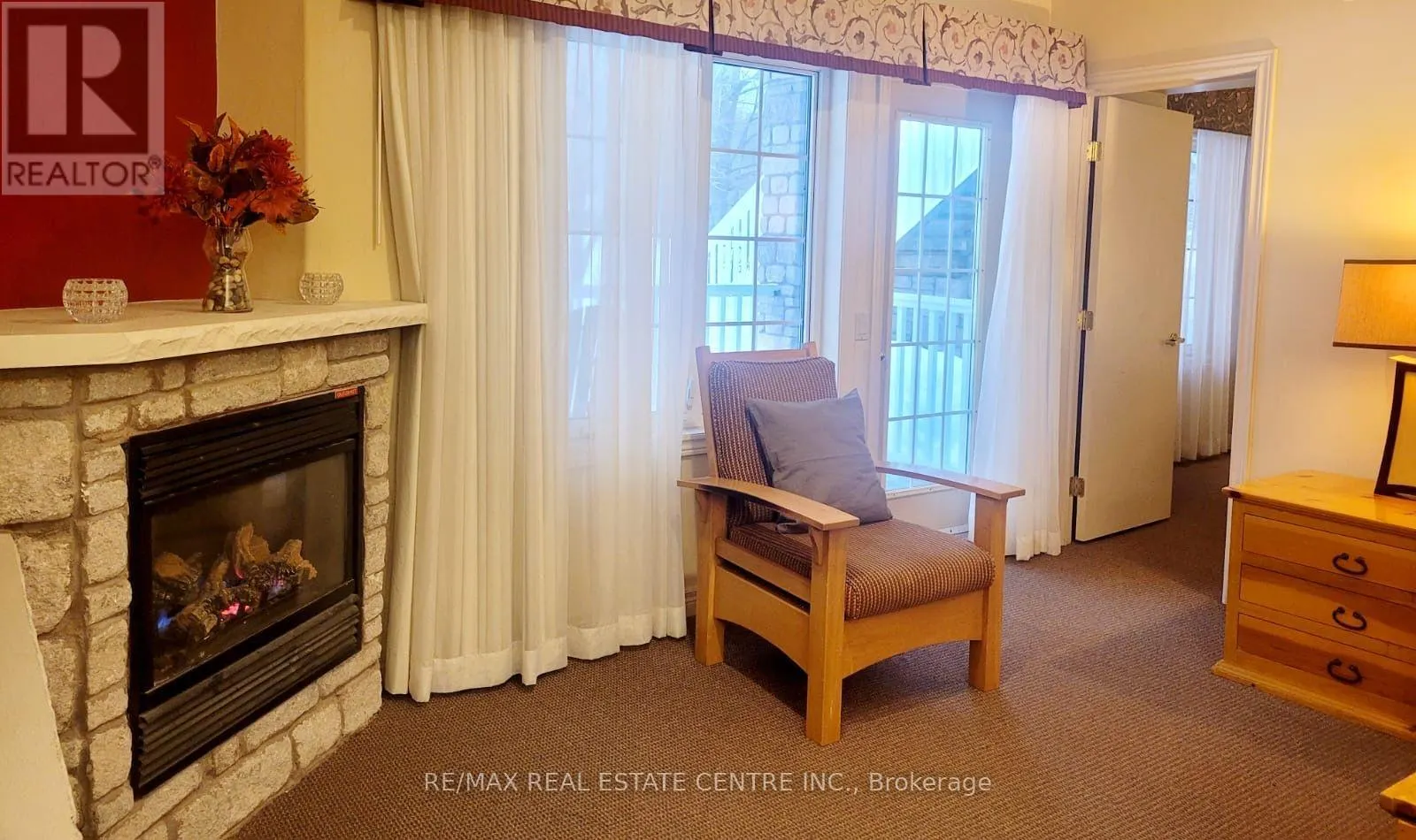 2120 - 90 HIGHLAND DRIVE