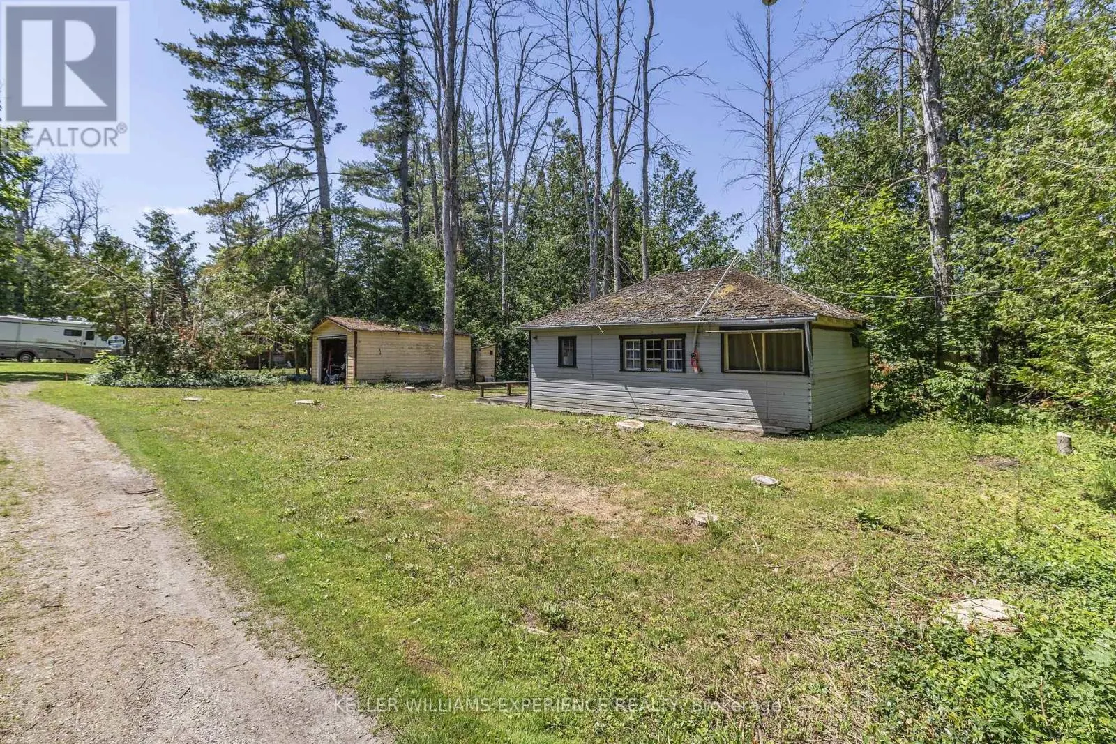 6 ORILLIA ROAD