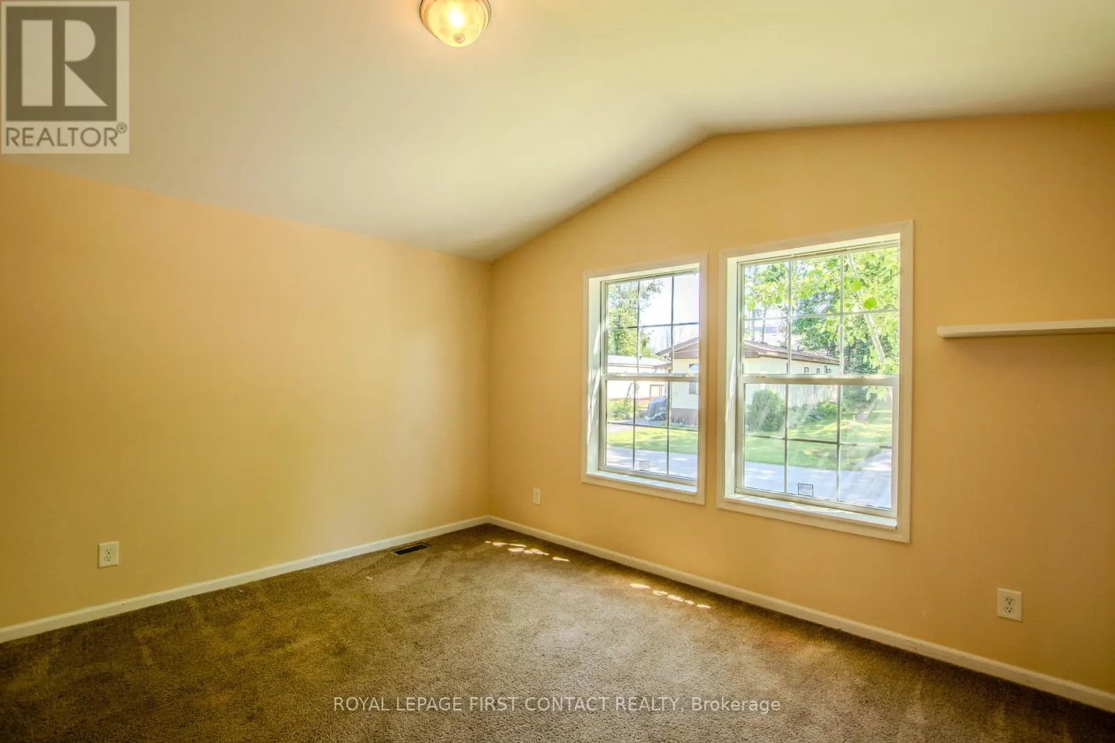 23 GEORGIAN GLEN DRIVE