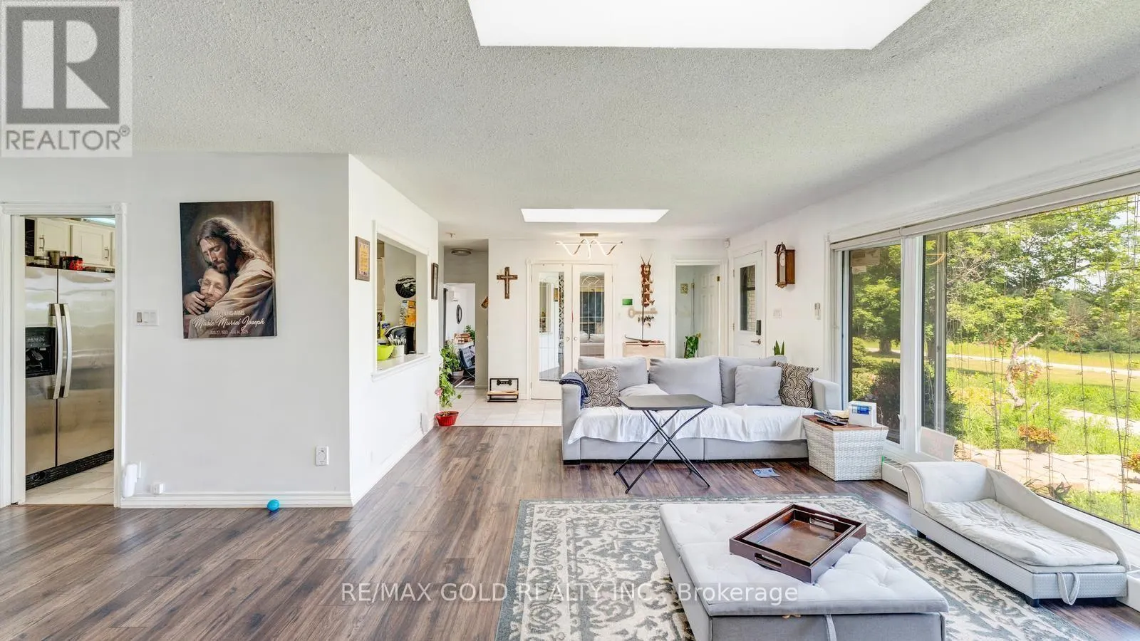 4680 PENETANGUISHENE ROAD
