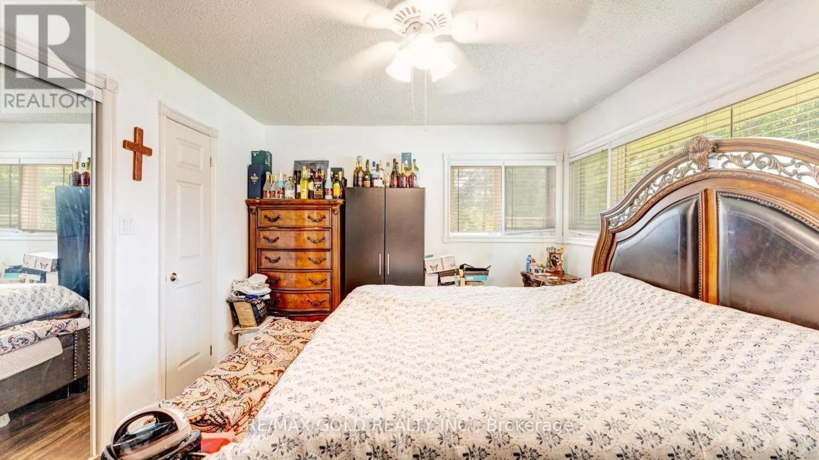 4680 PENETANGUISHENE ROAD