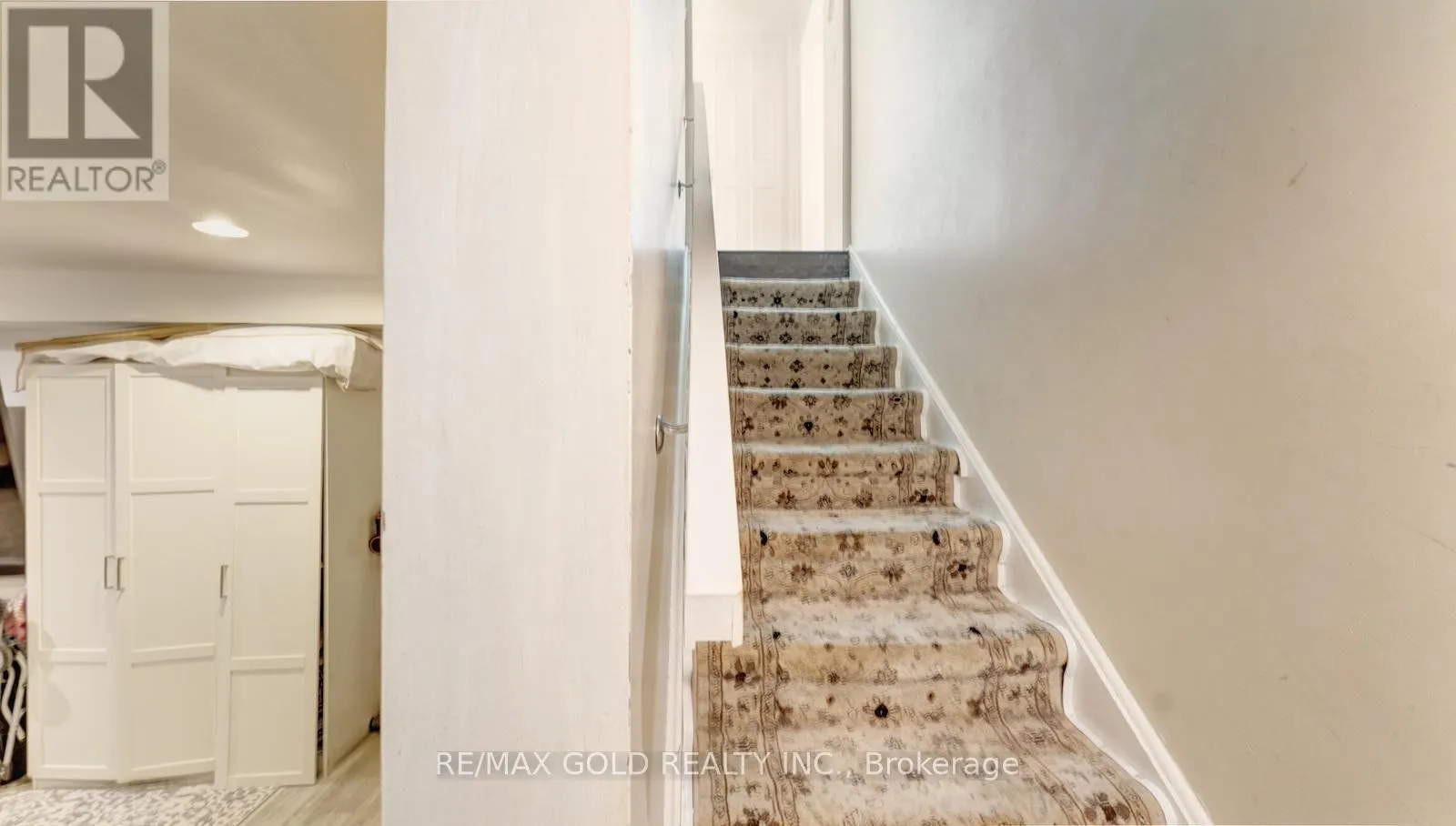 4680 PENETANGUISHENE ROAD