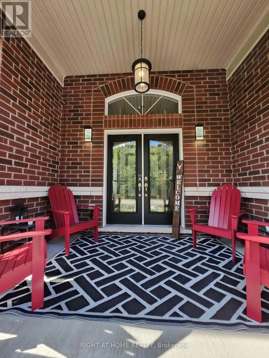 84 DIAMOND VALLEY DRIVE