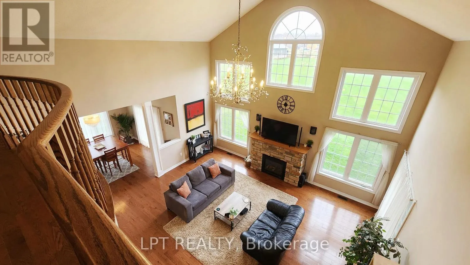 LEASE - 12 PLOWRIGHT ROAD