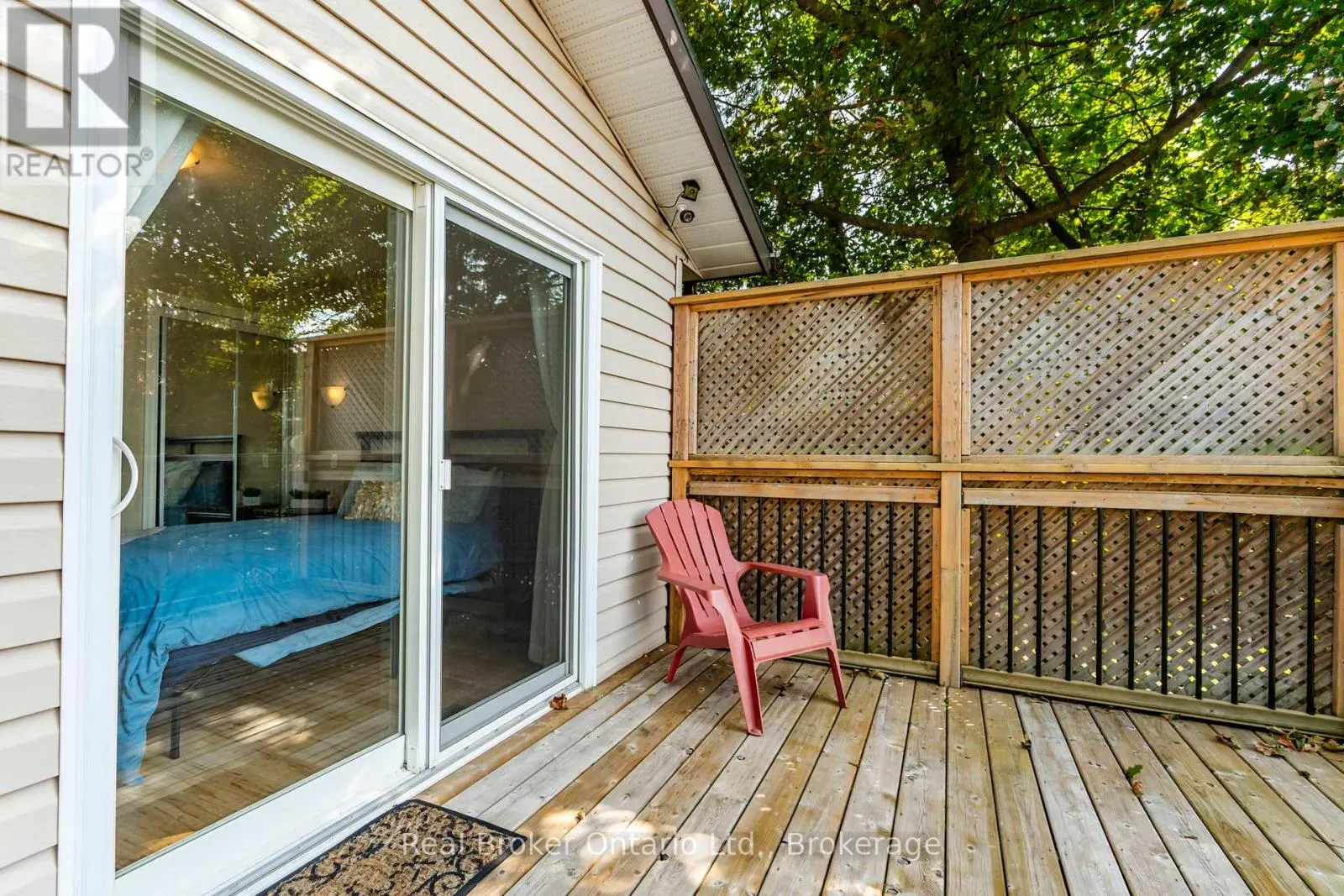 1948 TINY BEACHES ROAD S