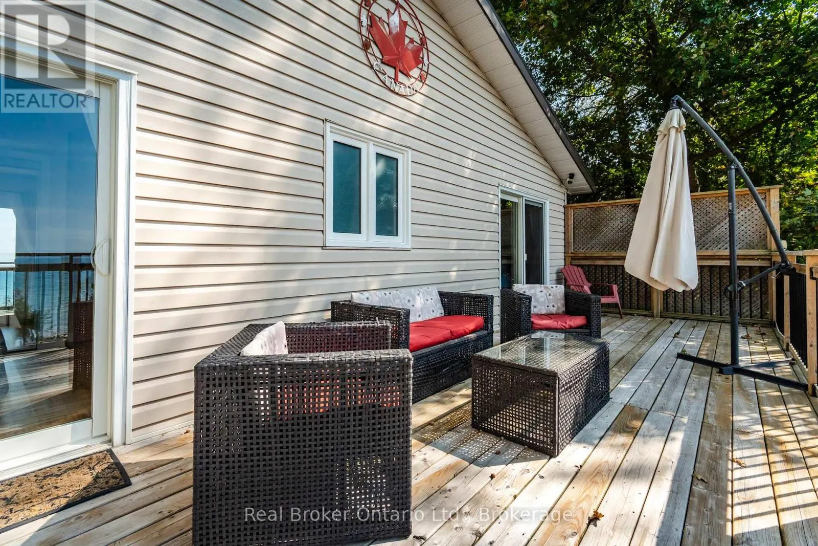 1948 TINY BEACHES ROAD S