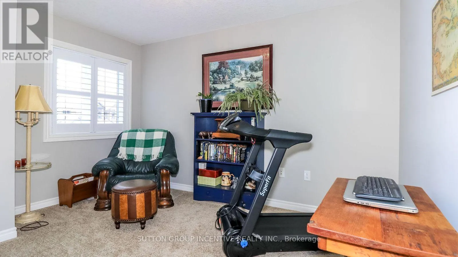 1012 WRIGHT DRIVE