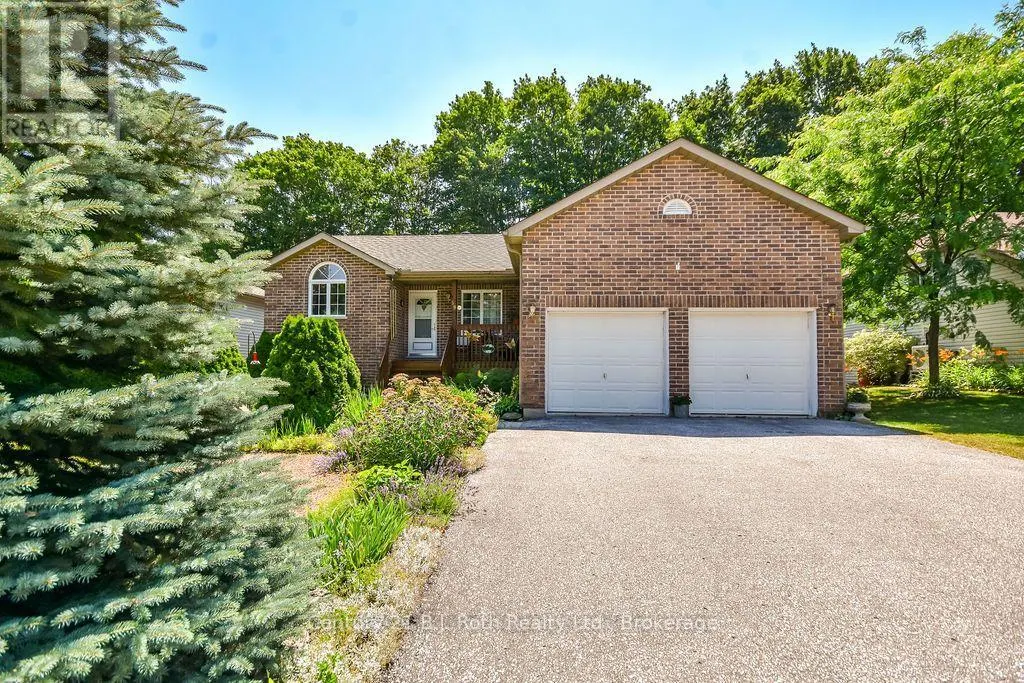 59 ANDERSON CRESCENT