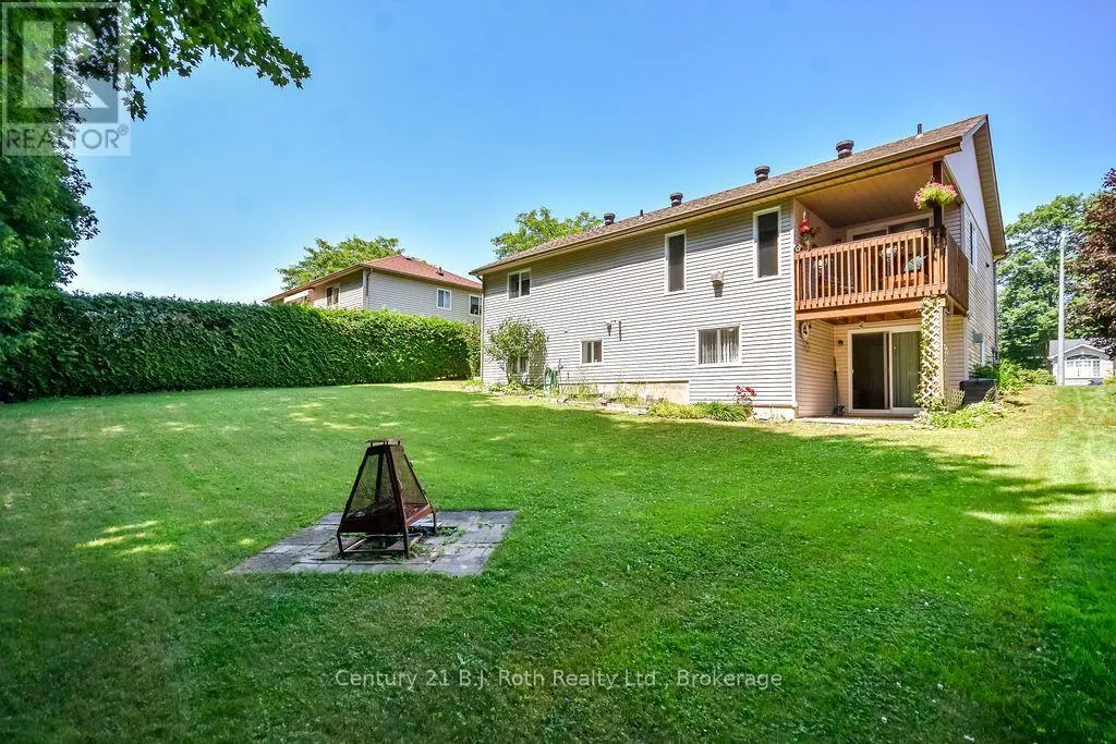 59 ANDERSON CRESCENT