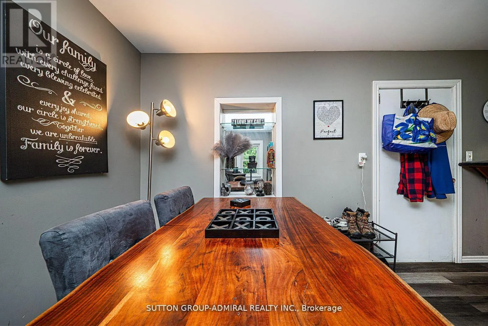1662 PENLEY ROAD