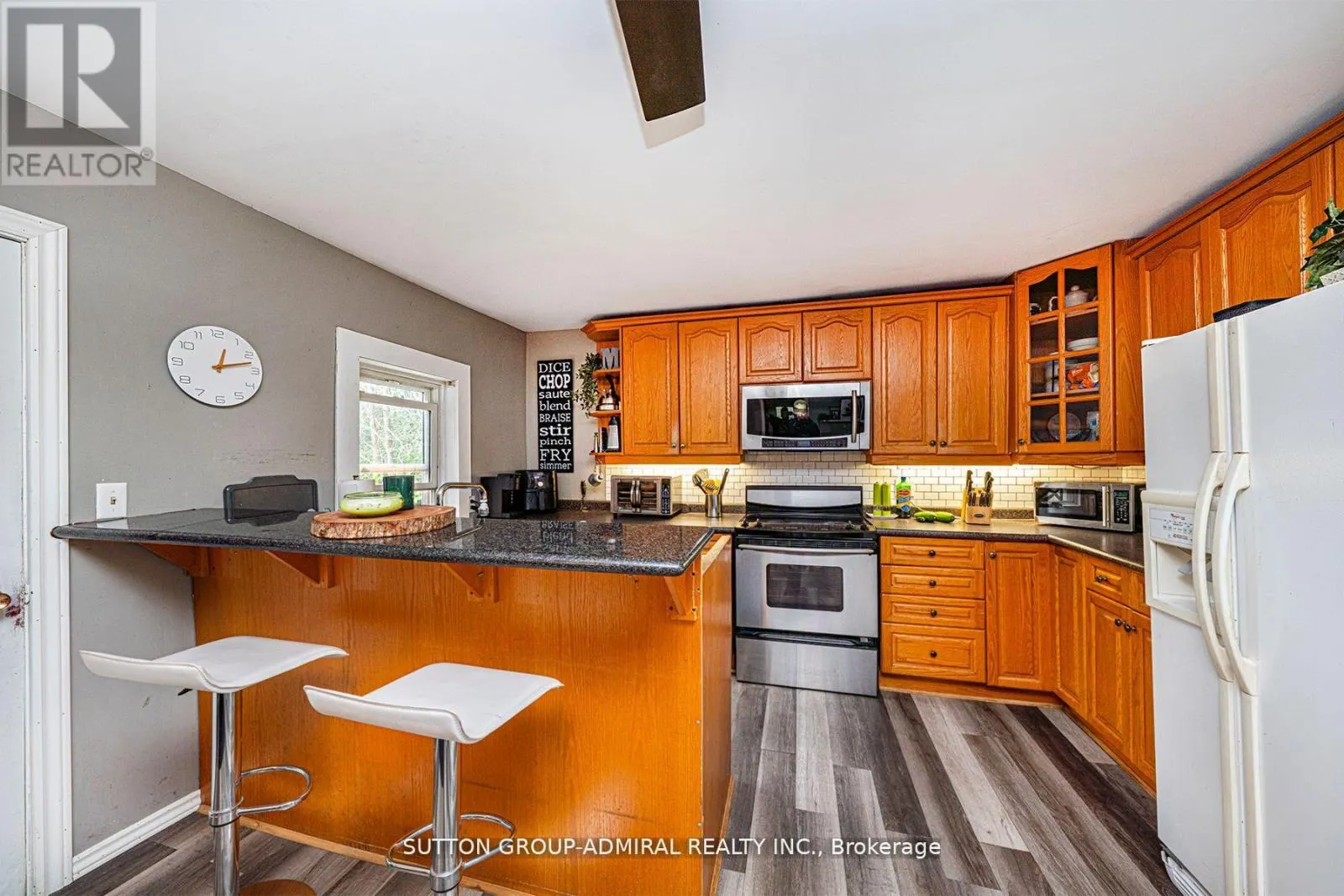 1662 PENLEY ROAD