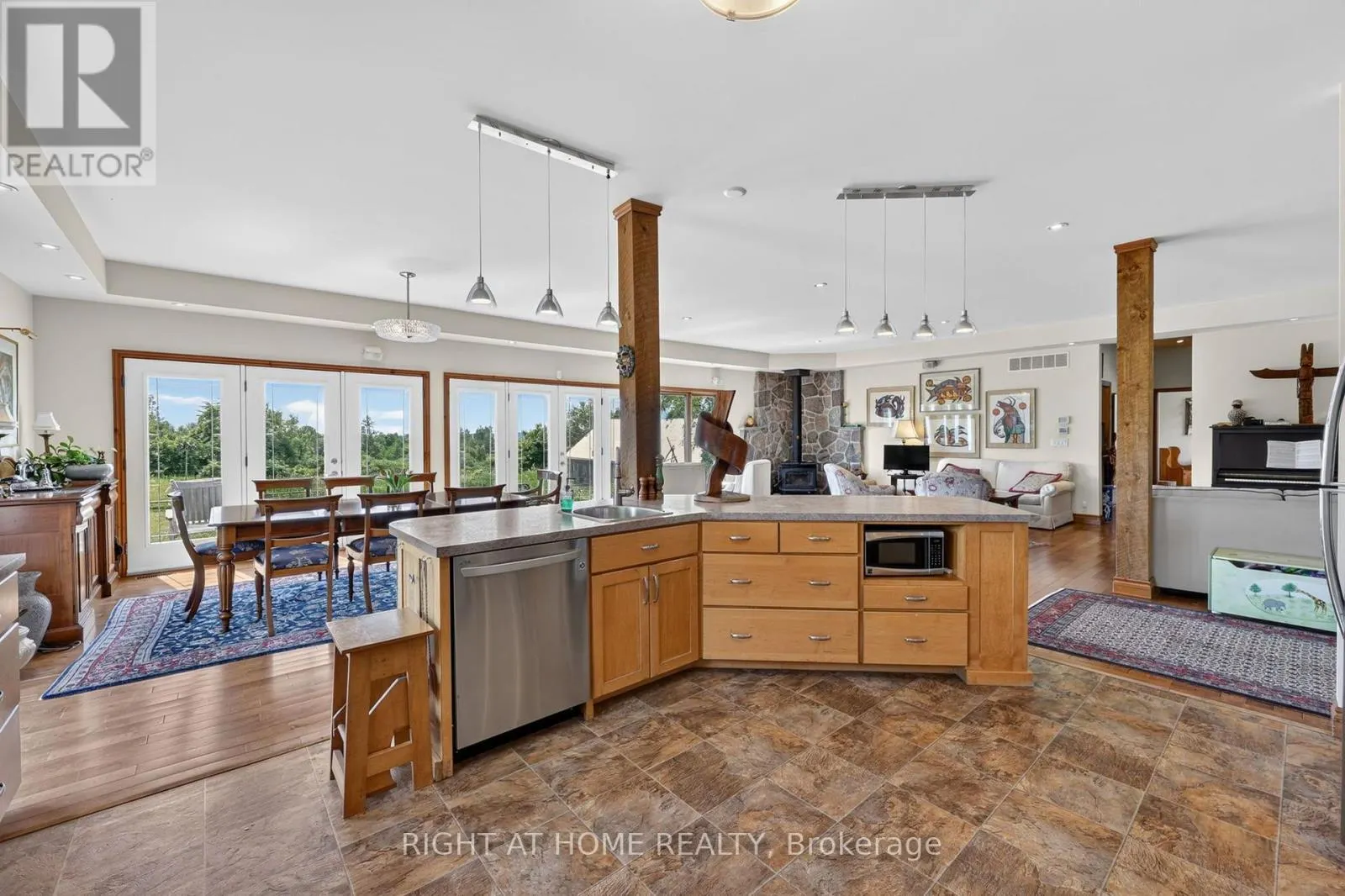 1284 RUMNEY ROAD