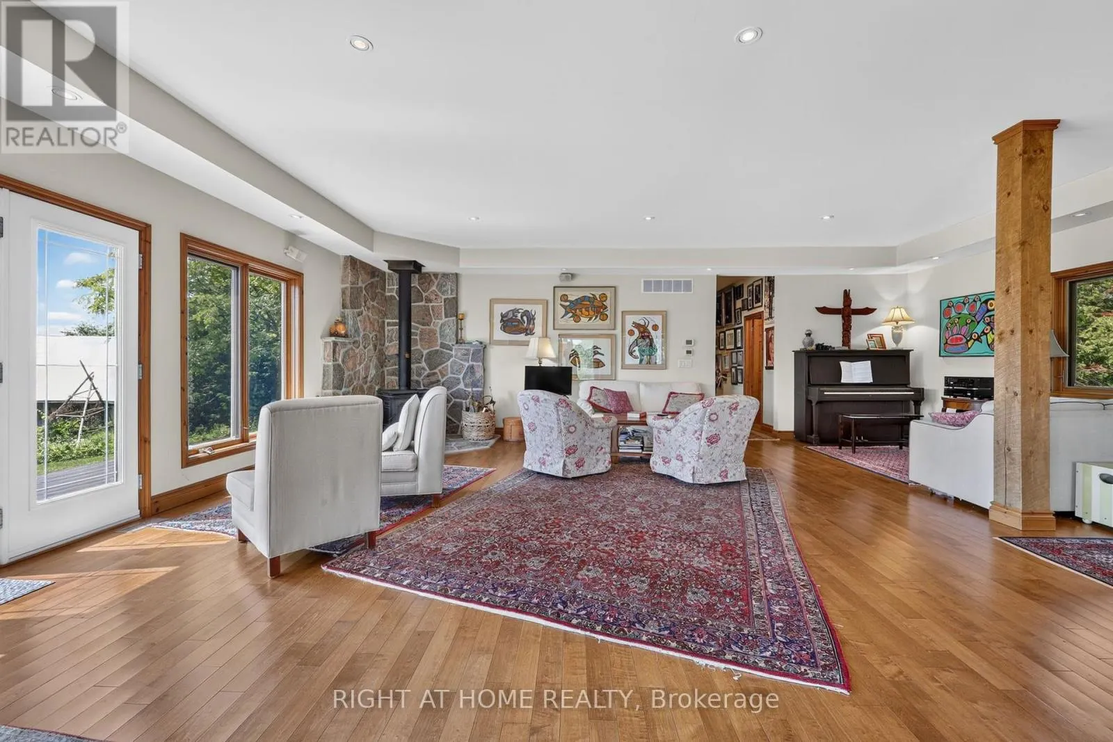 1284 RUMNEY ROAD