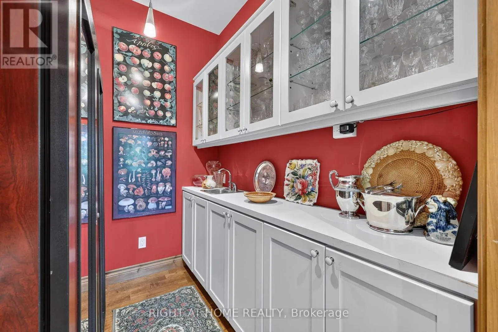 1284 RUMNEY ROAD