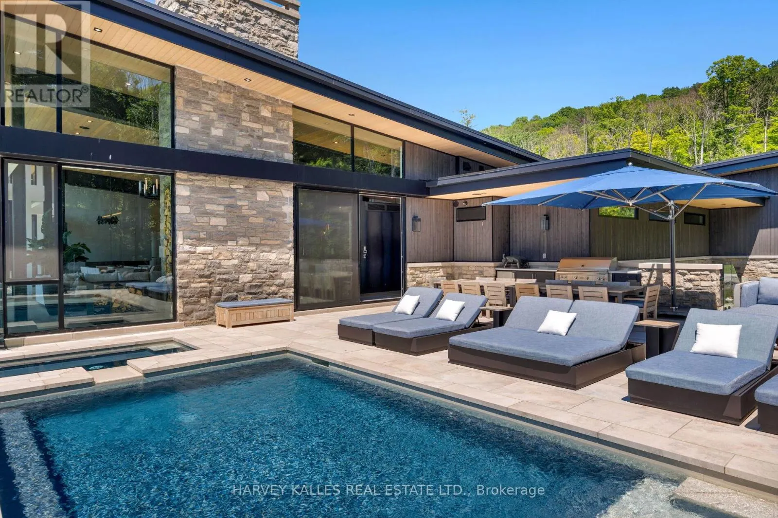 240 SILVER BIRCH DRIVE