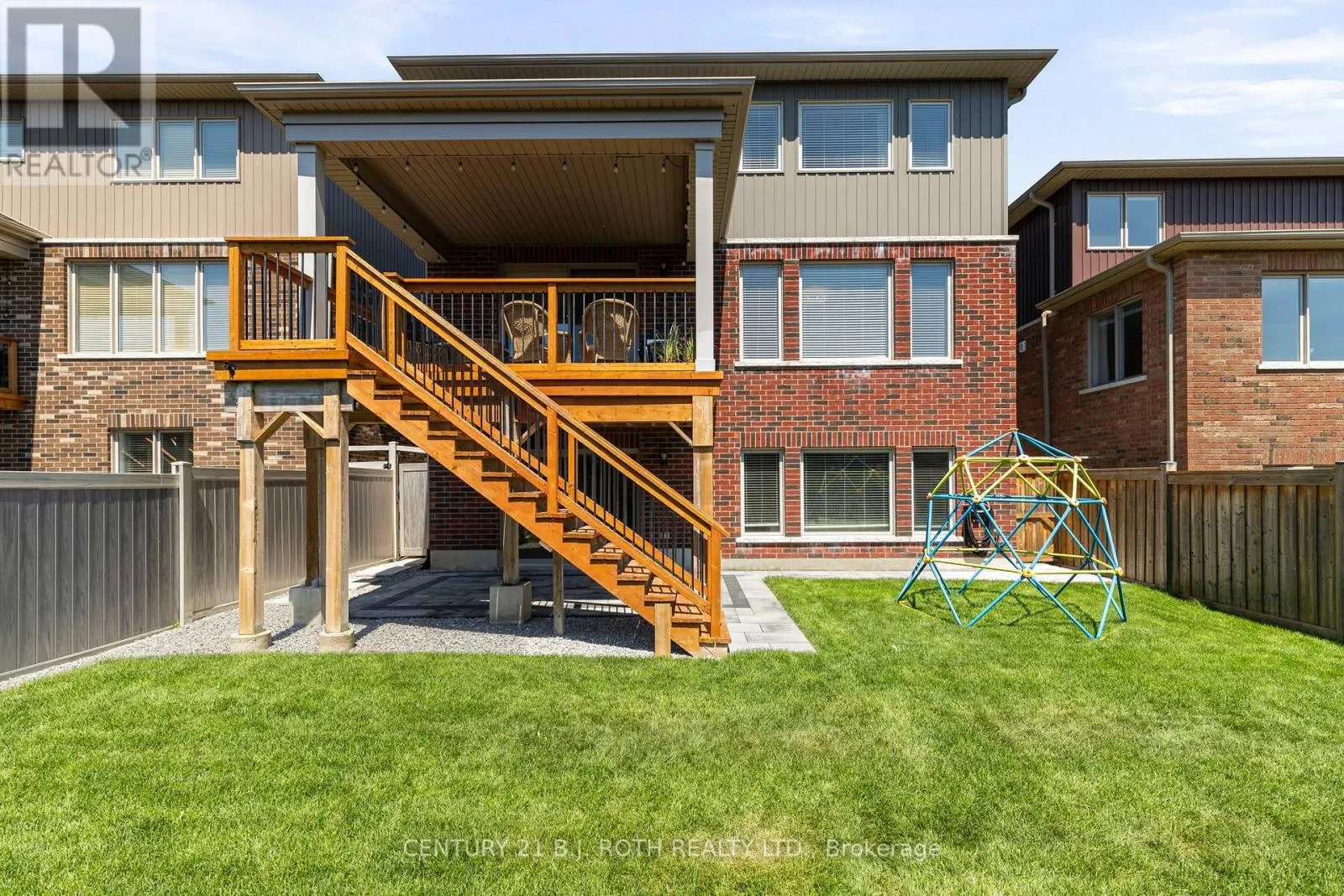 3015 ANNALYSSE DRIVE