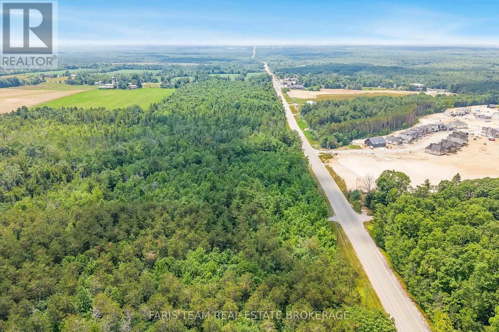 PT LT 40 HORSESHOE VALLEY ROAD W