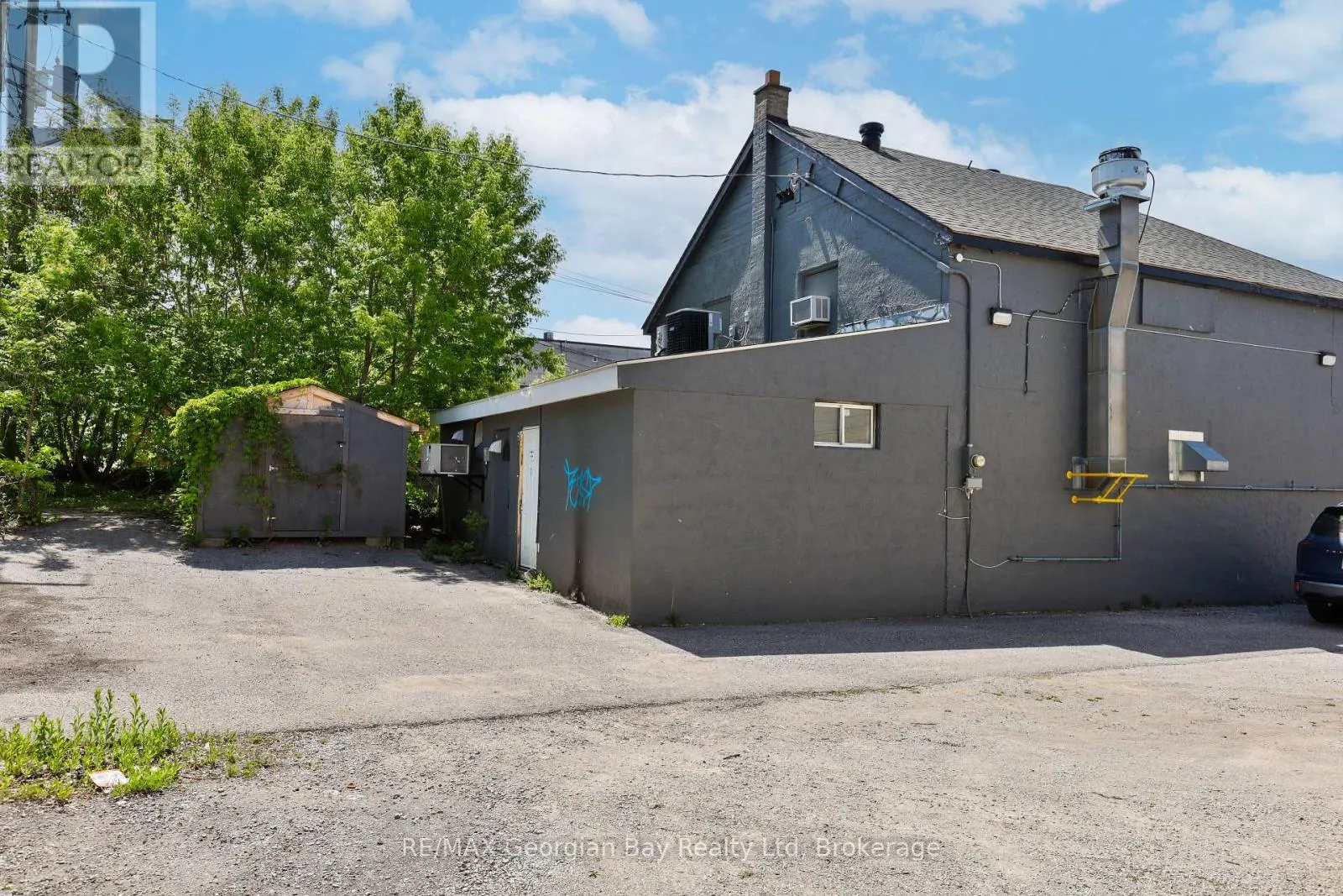 337 KING STREET