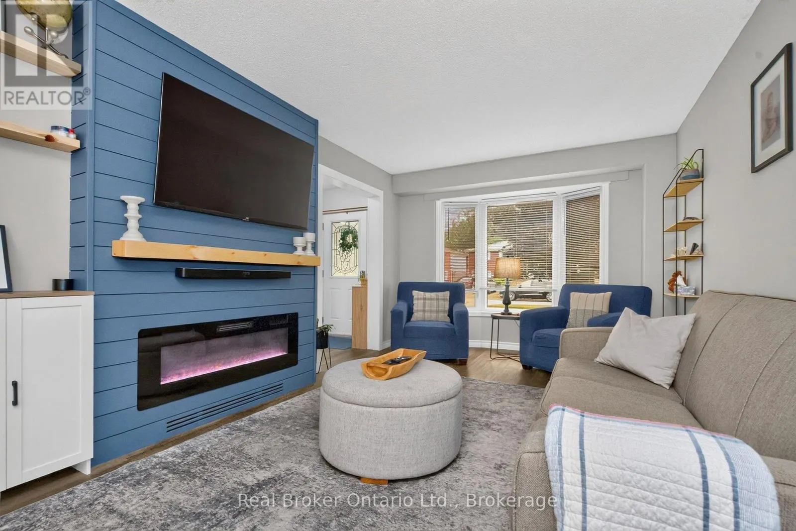 163 WOODLAND DRIVE