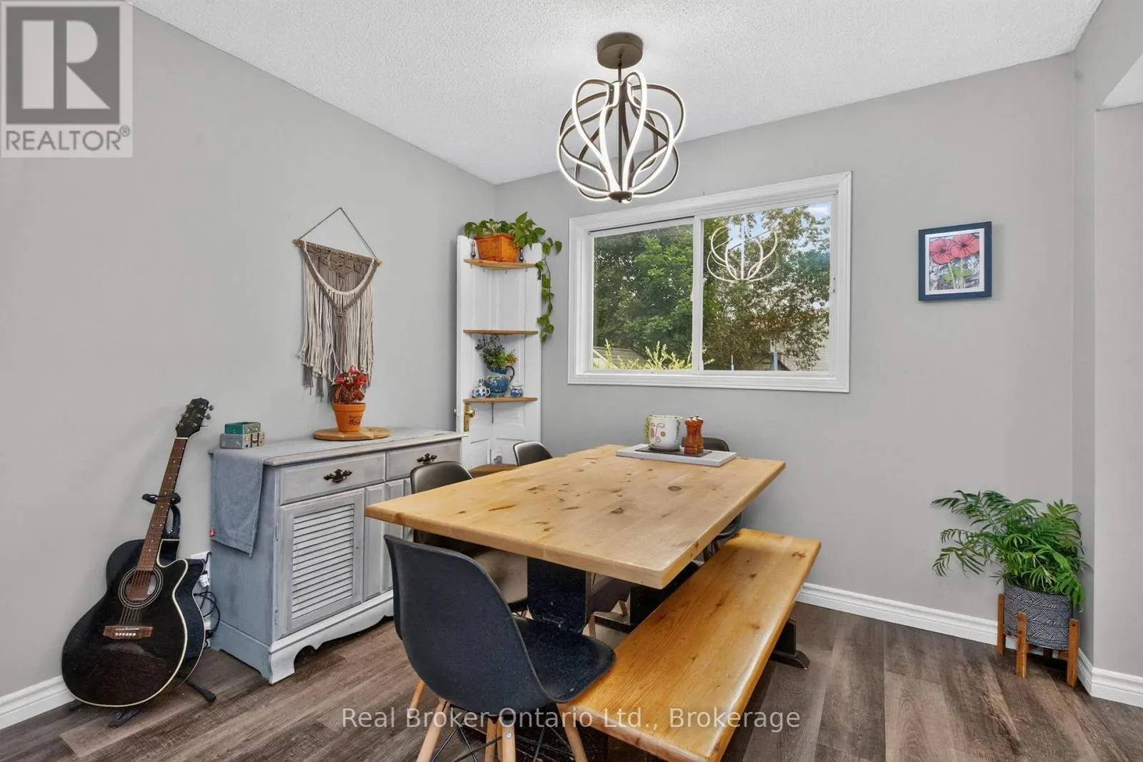 163 WOODLAND DRIVE