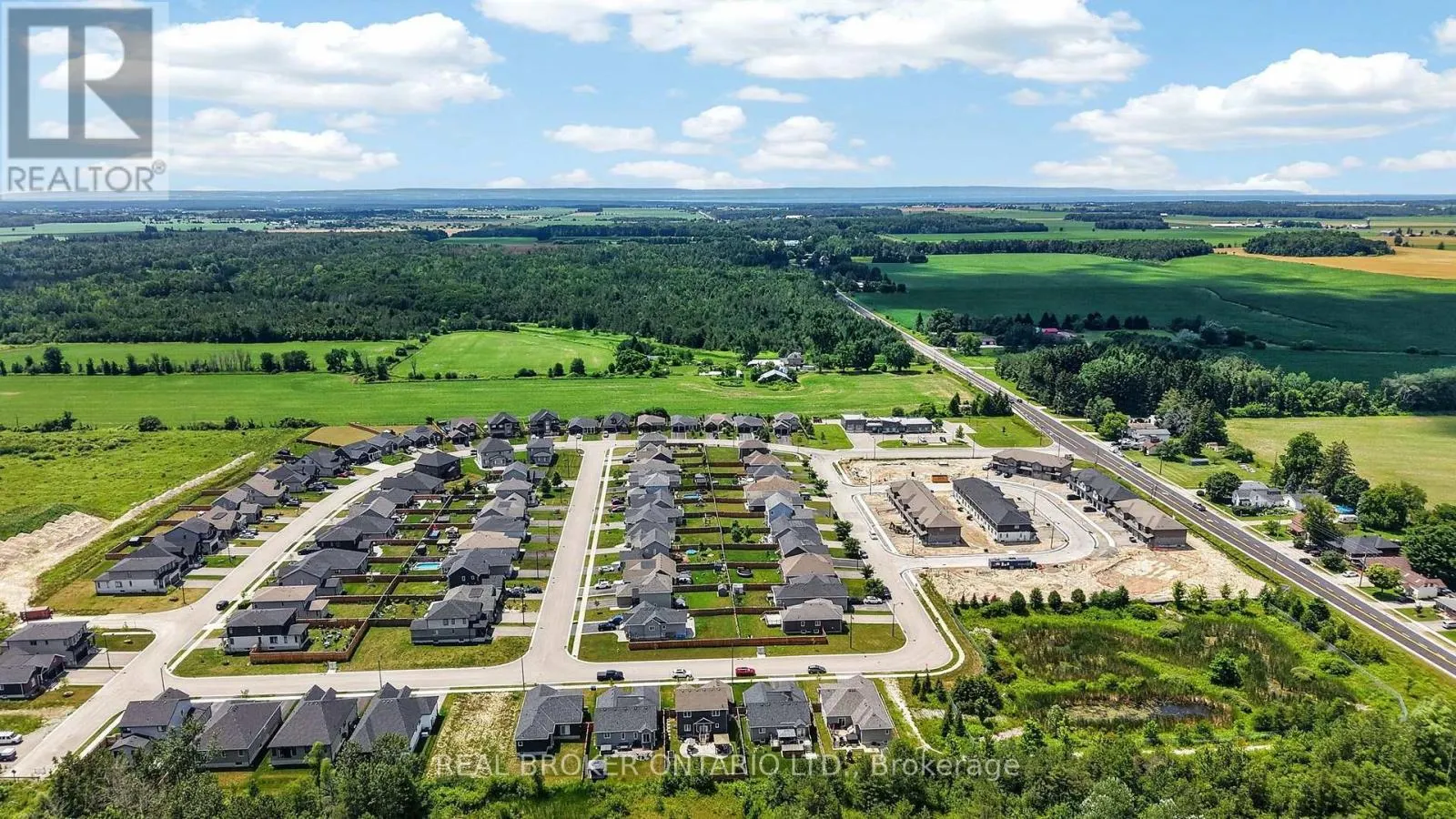 36 BEVERLY STREET
