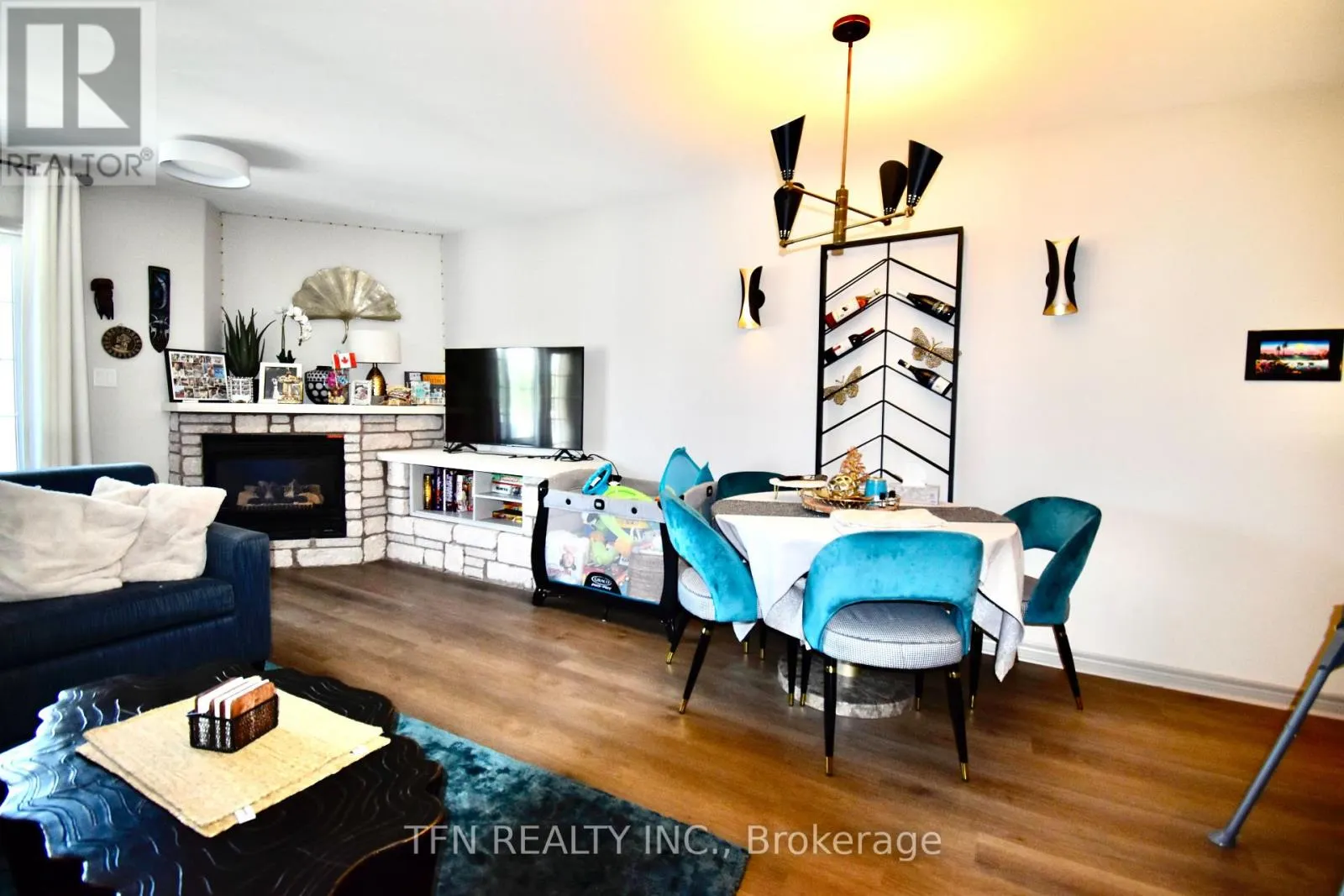 2498 - 90 HIGHLAND DRIVE