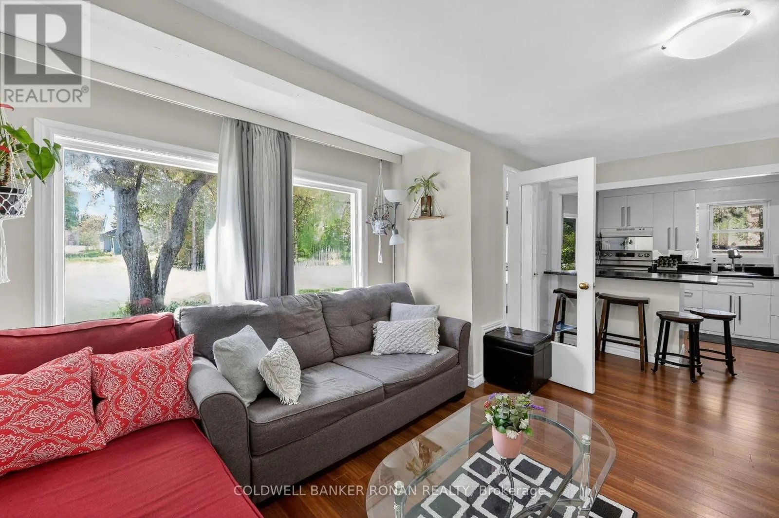 246 WEIR STREET