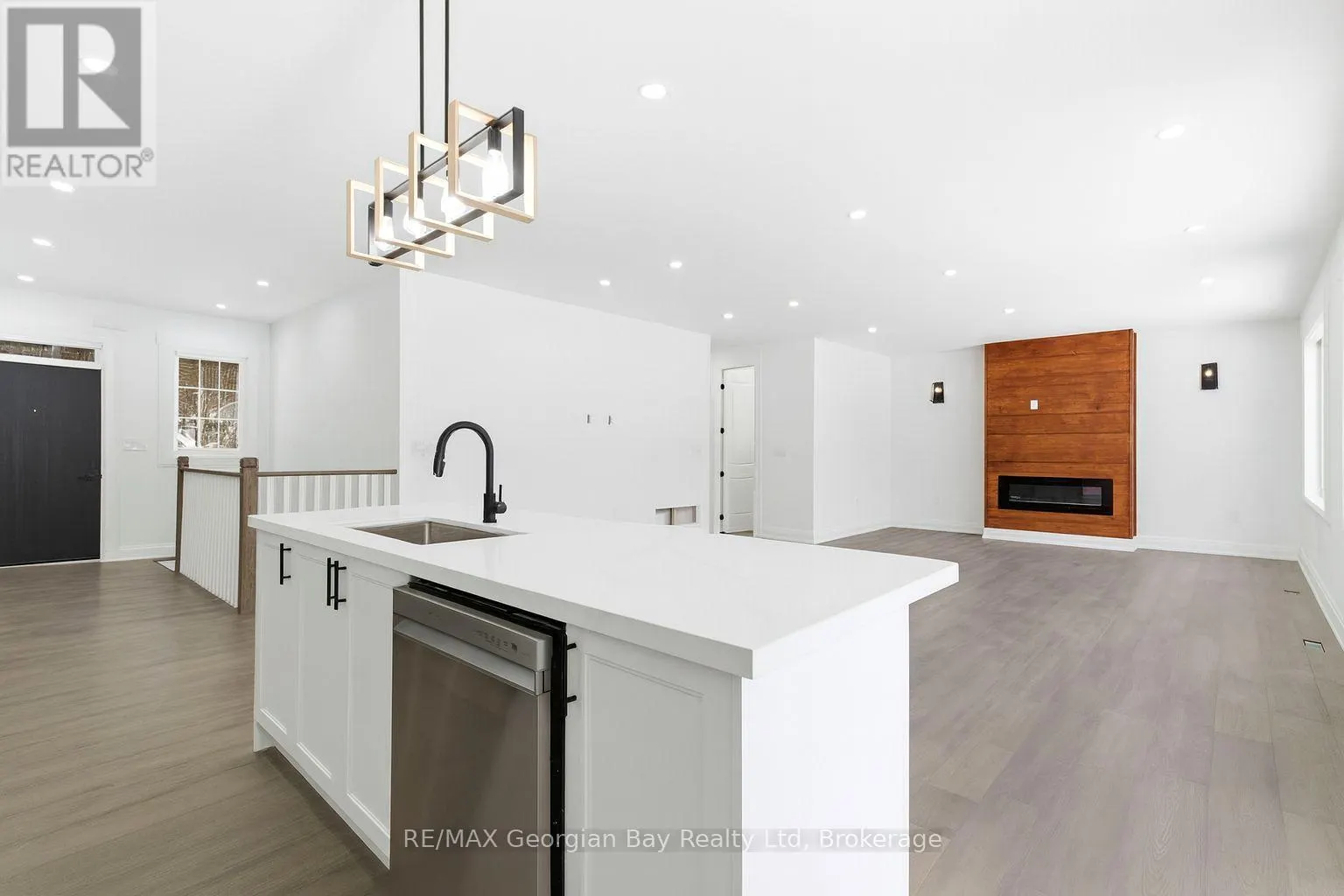 49 BEAUFORT CRESCENT